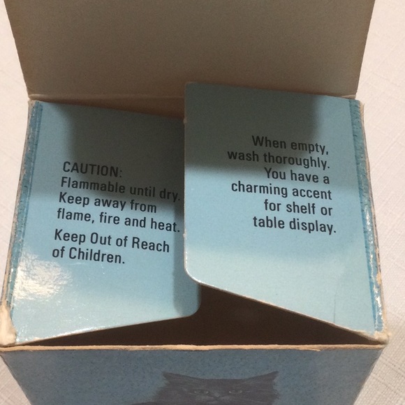 Avon Kitten Little Bottle in Box VGC Vintage - Picture 4 of 8